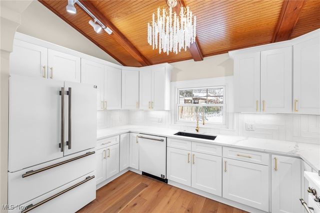 1604 23rd Street, Cuyahoga Falls, OH 44223