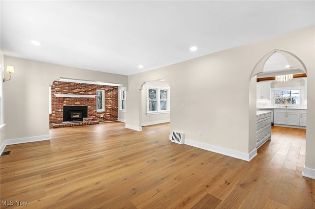 1604 23rd Street, Cuyahoga Falls, OH 44223