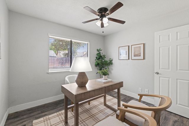 213 Quadra Ave, Rio Linda, CA 95673