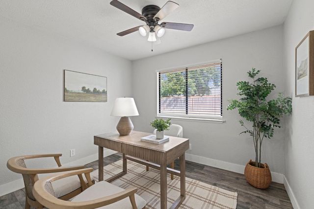 213 Quadra Ave, Rio Linda, CA 95673