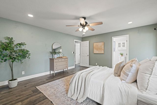 213 Quadra Ave, Rio Linda, CA 95673