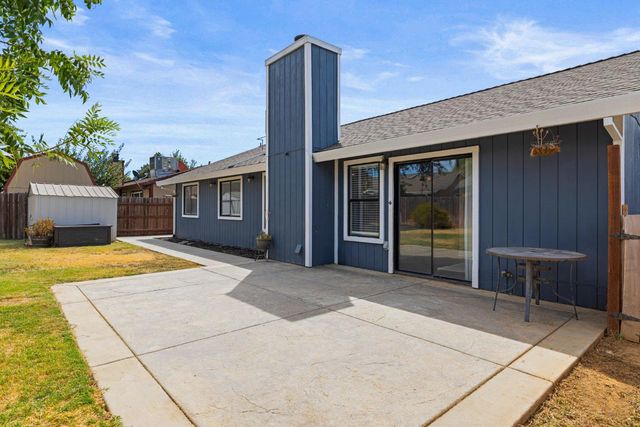 213 Quadra Ave, Rio Linda, CA 95673