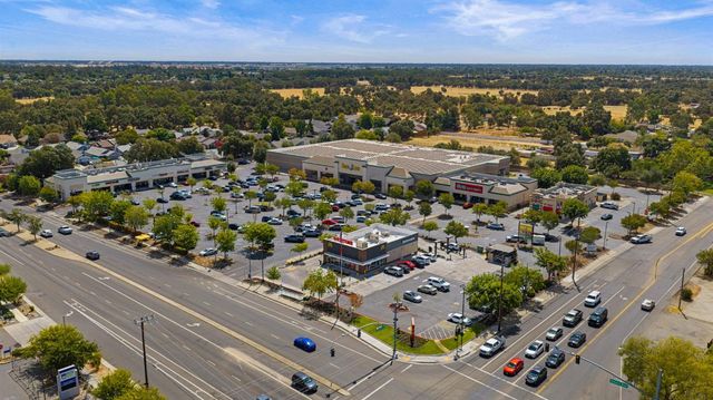 213 Quadra Ave, Rio Linda, CA 95673