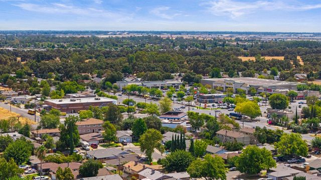 213 Quadra Ave, Rio Linda, CA 95673