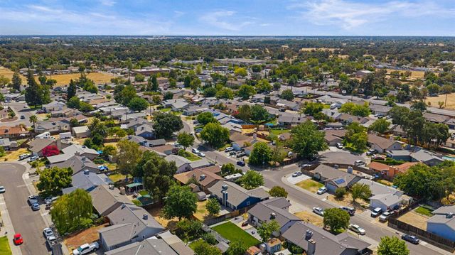 213 Quadra Ave, Rio Linda, CA 95673