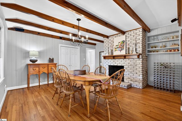 308 Beechwood Drive, Spartanburg, SC 29307