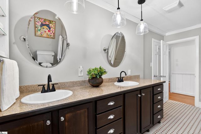 308 Beechwood Drive, Spartanburg, SC 29307