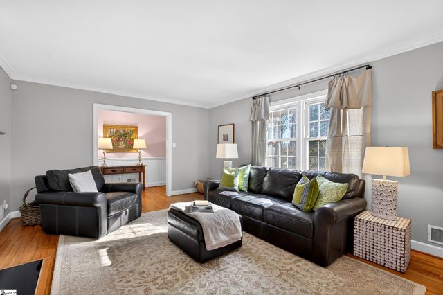 308 Beechwood Drive, Spartanburg, SC 29307