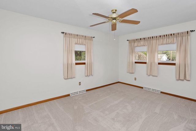 96 BORDENTOWN CHESTERFIELD RD, Chesterfield, NJ 08515