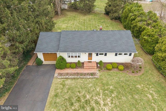 96 BORDENTOWN CHESTERFIELD RD, Chesterfield, NJ 08515