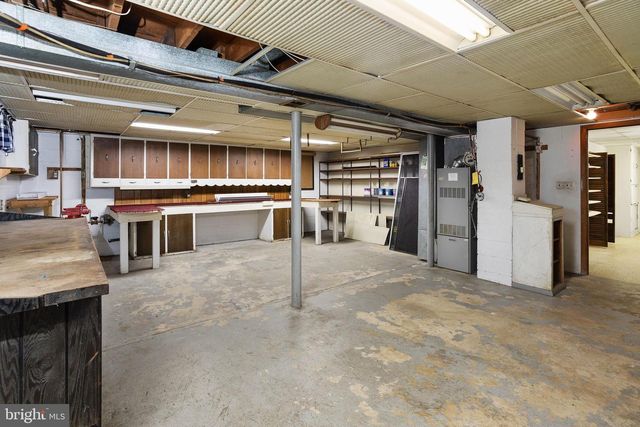 96 BORDENTOWN CHESTERFIELD RD, Chesterfield, NJ 08515