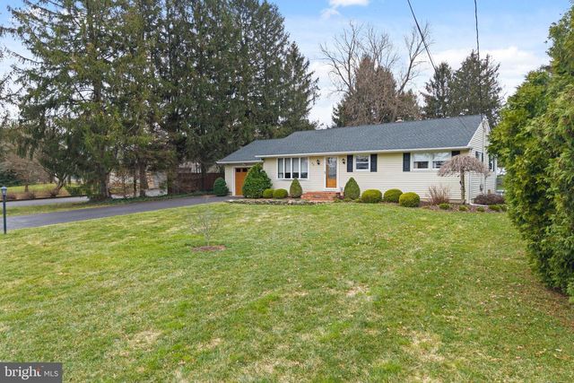 96 BORDENTOWN CHESTERFIELD RD, Chesterfield, NJ 08515