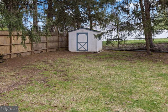 96 BORDENTOWN CHESTERFIELD RD, Chesterfield, NJ 08515