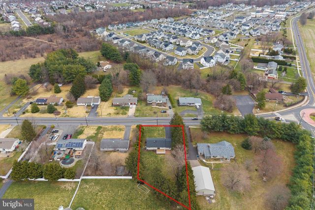 96 BORDENTOWN CHESTERFIELD RD, Chesterfield, NJ 08515