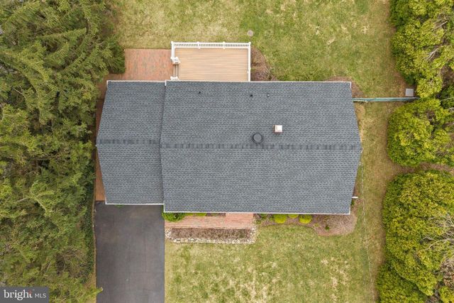 96 BORDENTOWN CHESTERFIELD RD, Chesterfield, NJ 08515