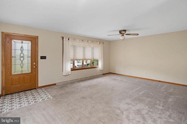 96 BORDENTOWN CHESTERFIELD RD, Chesterfield, NJ 08515