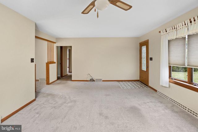 96 BORDENTOWN CHESTERFIELD RD, Chesterfield, NJ 08515