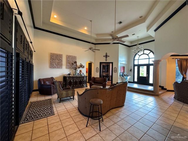 1238 W Bowie Avenue, Alamo, TX 78516