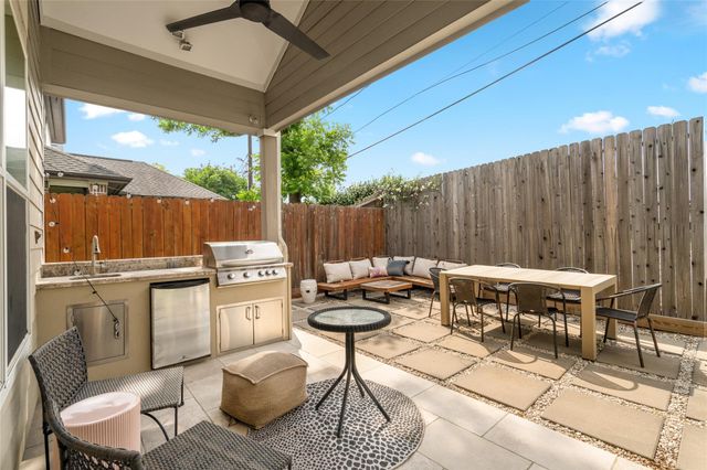 1631 Du Barry Lane, Houston, TX 77018