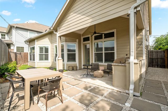 1631 Du Barry Lane, Houston, TX 77018