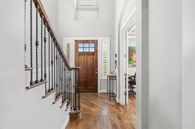 1631 Du Barry Lane, Houston, TX 77018