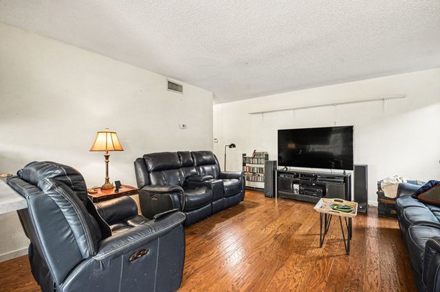 5518 Round Rock Road, Garland, TX 75044