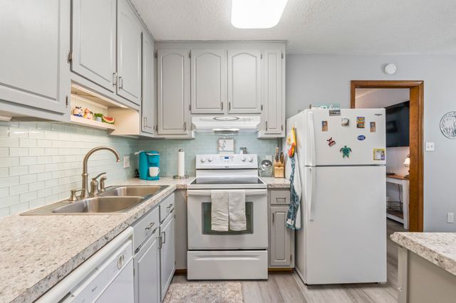 1502 Yaupon Dr Apt A1, Myrtle Beach, SC 29577