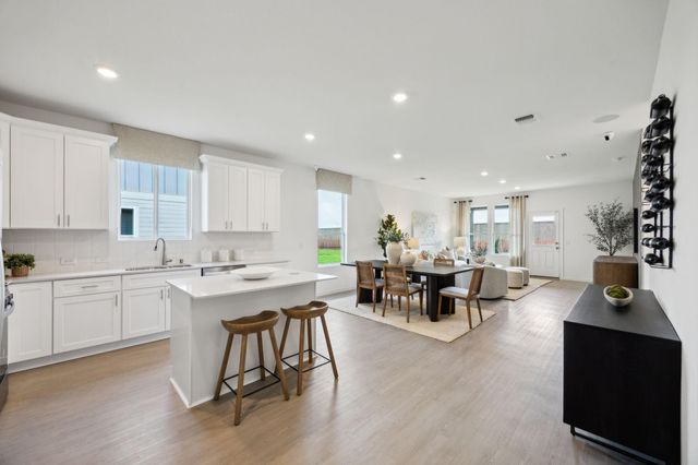 6715 Camila Street, Cove, TX 77523