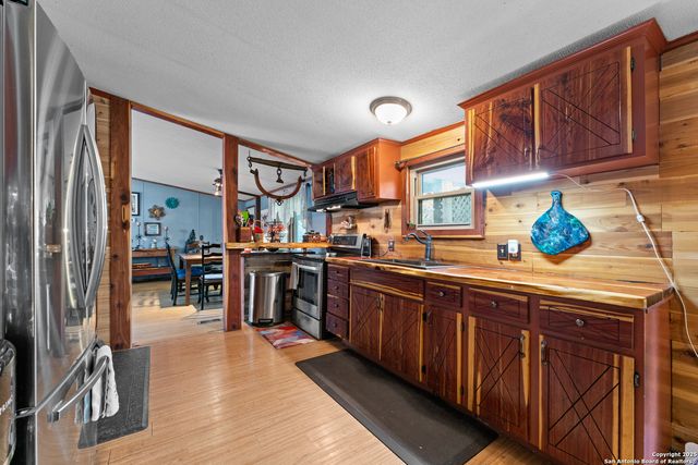 2390 Elm Ridge, Spring Branch, TX 78070