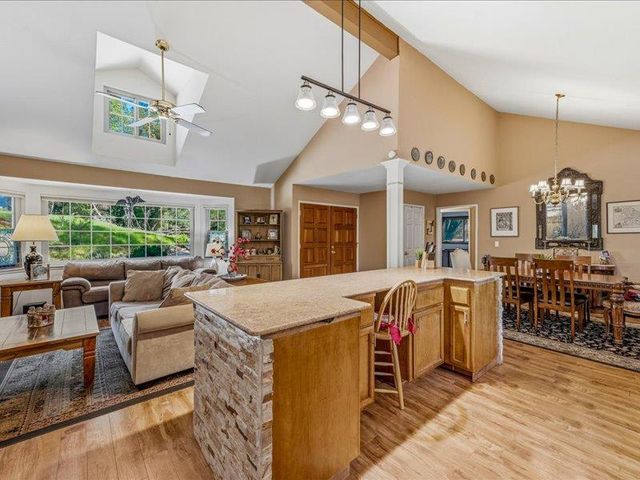 15444 Nancy Way, Grass Valley, CA 95949
