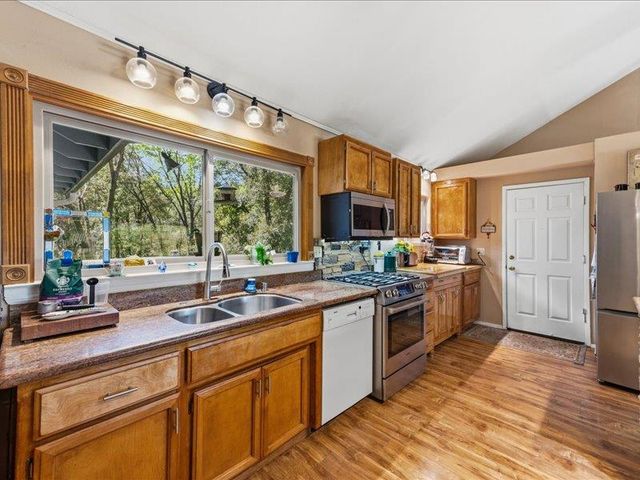 15444 Nancy Way, Grass Valley, CA 95949