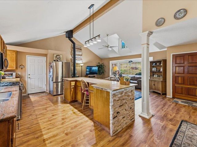 15444 Nancy Way, Grass Valley, CA 95949