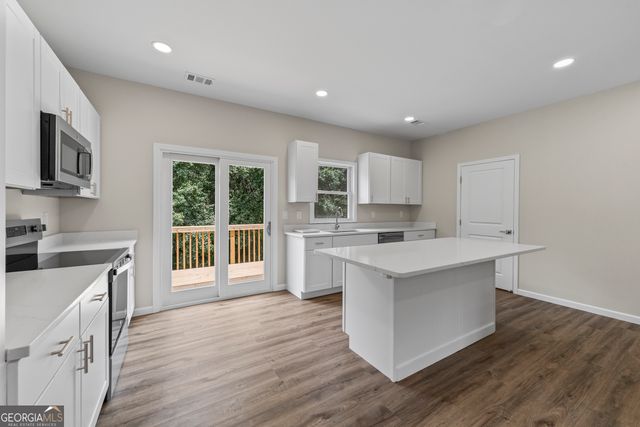 3850 Deaton Road, Flowery Branch, GA 30542