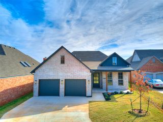 15600 Traditions Boulevard, Edmond, OK 73013