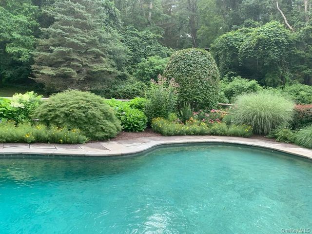 83 Upper Shad Road, Pound Ridge, NY 10576