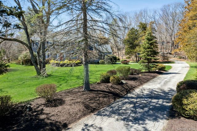 83 Upper Shad Road, Pound Ridge, NY 10576