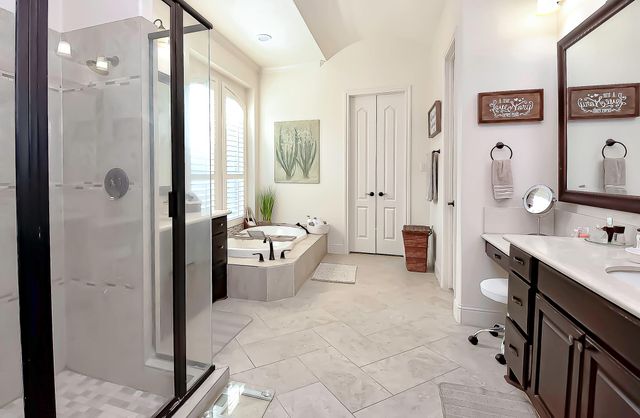 5615 Caspian Falls Lane, Fulshear, TX 77441