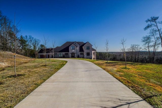 1688 S Silverthorne, Little Rock, AR 72210