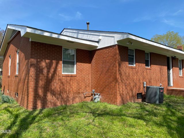 411 W Club Boulevard, Durham, NC 27704