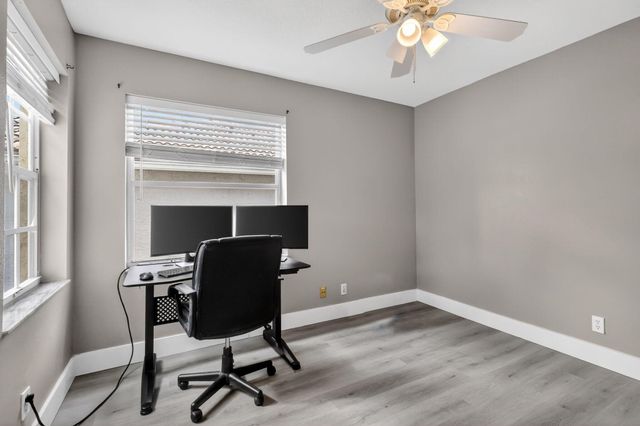 6857 Sugarloaf Key Street, Lake Worth, FL 33467