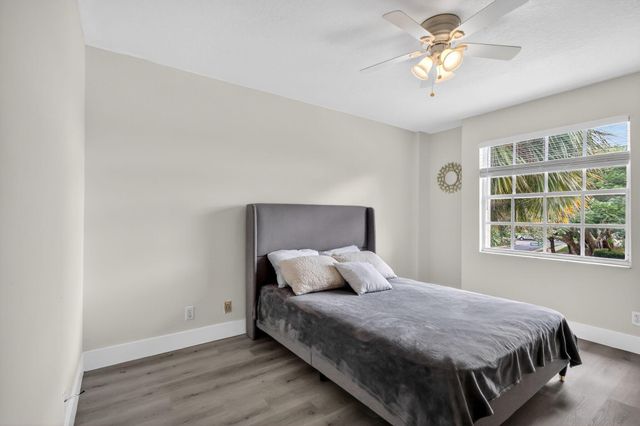 6857 Sugarloaf Key Street, Lake Worth, FL 33467