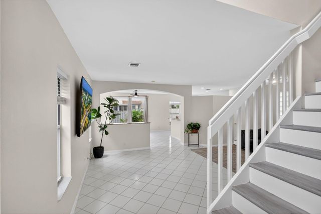 6857 Sugarloaf Key Street, Lake Worth, FL 33467