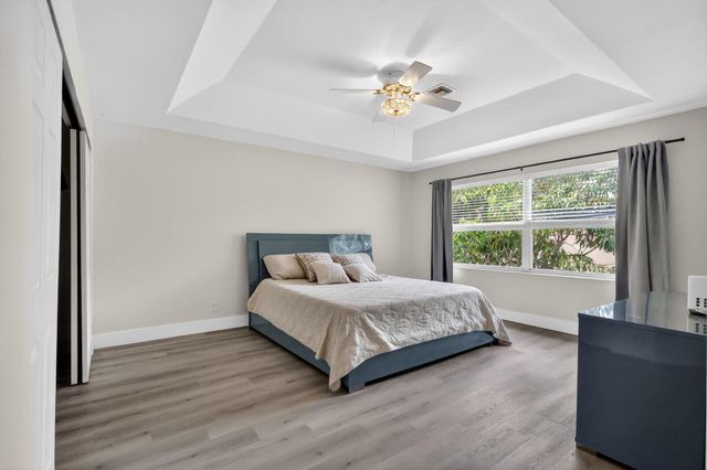 6857 Sugarloaf Key Street, Lake Worth, FL 33467