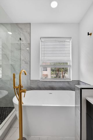 6857 Sugarloaf Key Street, Lake Worth, FL 33467