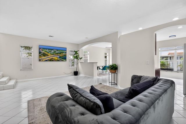 6857 Sugarloaf Key Street, Lake Worth, FL 33467