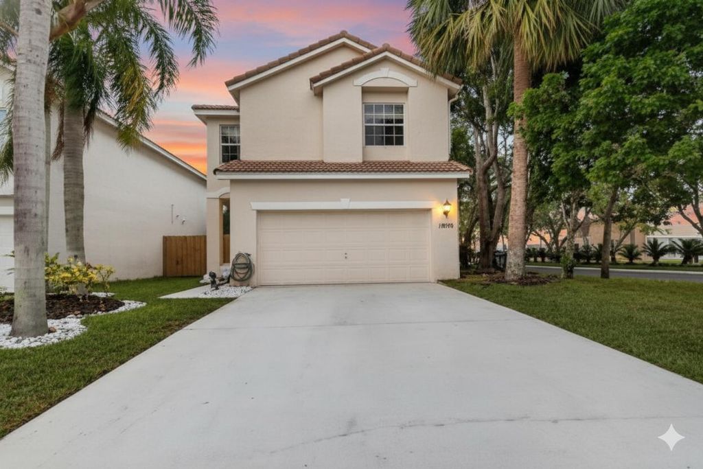 6857 Sugarloaf Key Street, Lake Worth, FL 33467