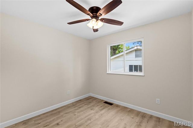 274 Cedar Village Court, Ballwin, MO 63021