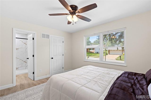 274 Cedar Village Court, Ballwin, MO 63021