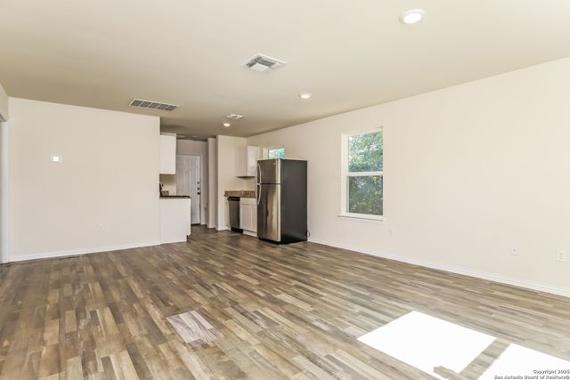 507 K, San Antonio, TX 78220