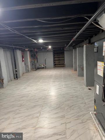 116 W GIRARD AVE, Philadelphia, PA 19123